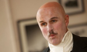 Tim-Crouch-in-I-Malvolio-007