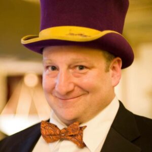 Adam Gertsacov in persona as PT Barnum
